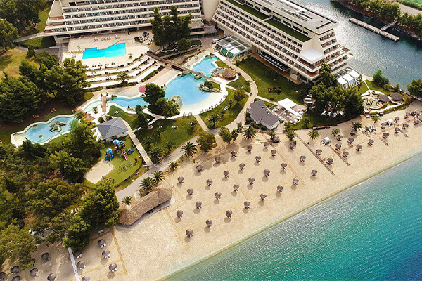 Porto Carras Grand Resort – Όπου η Κομψότητα Συναντά τον Ενθουσιασμό